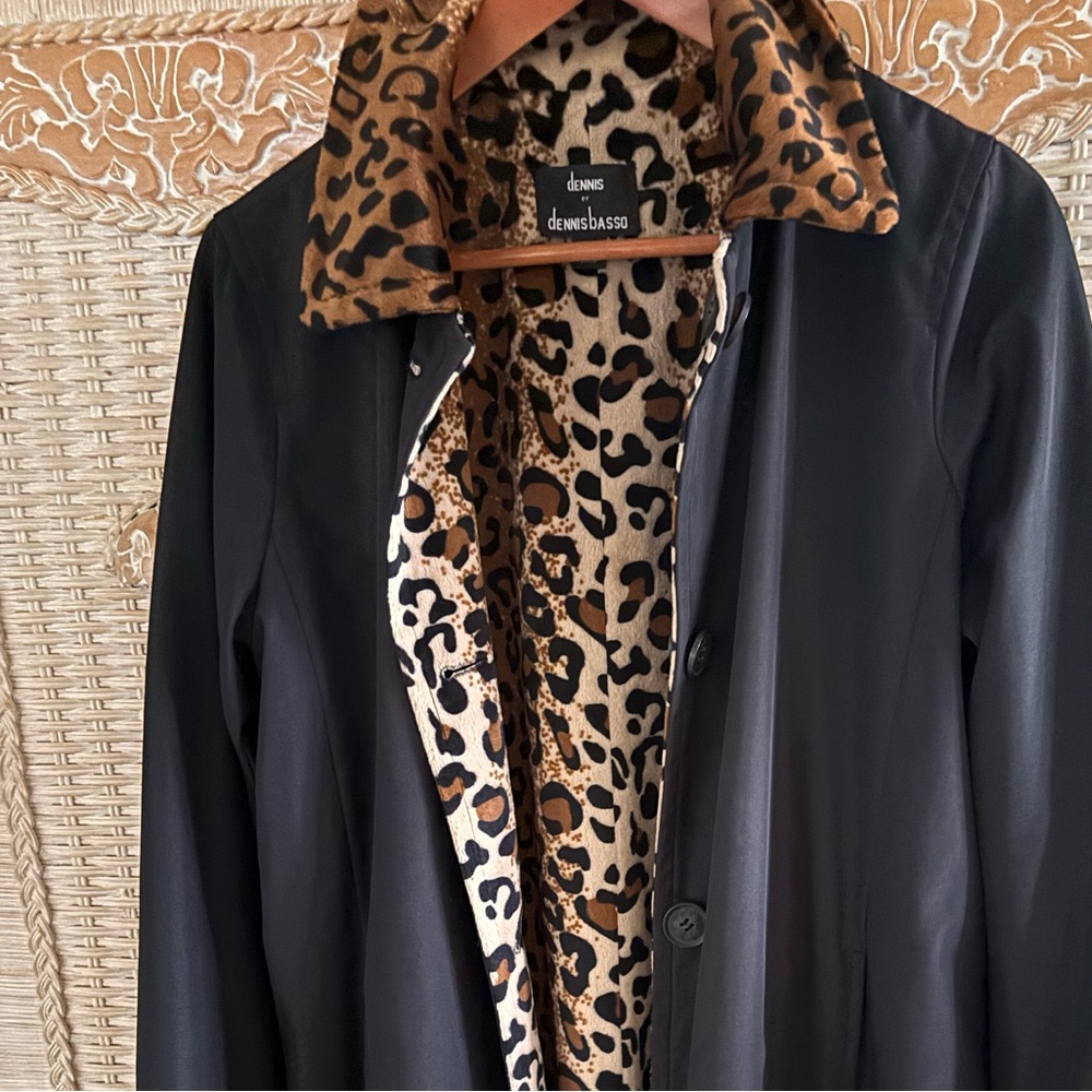 Dennis Basso Reversible Black/Leopard Print Coat - Picture 3 of 10